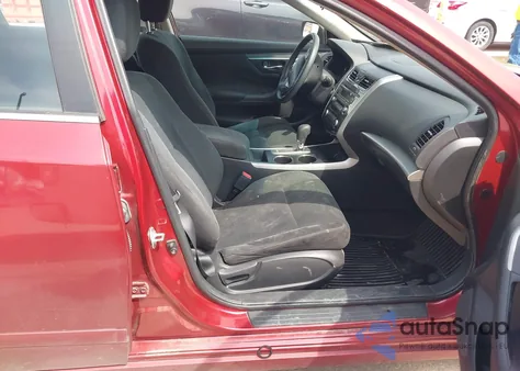 2015 Nissan Altima 2.5 S из США, поврежденный, VIN 1N4AL3AP5FC184714